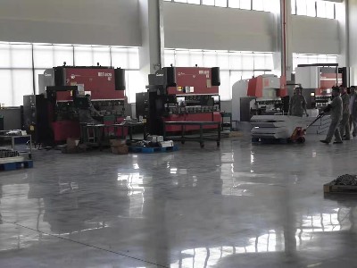 激光機剪闆機等設備搬遷