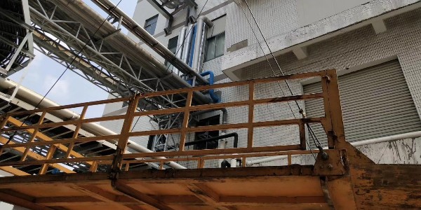 上海浩兵搬運：平台設備吊裝搬運