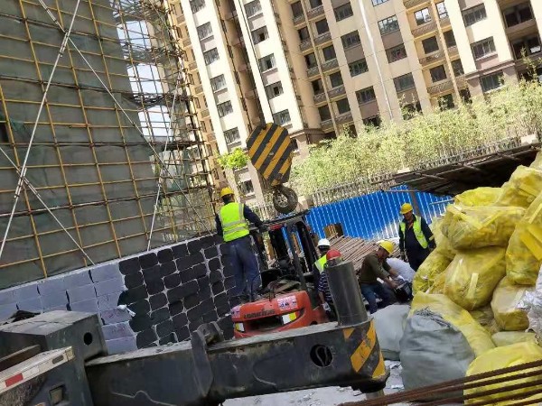 發(fā)電機裝卸搬運注意事(shì)項