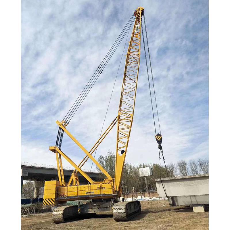 200噸履帶吊