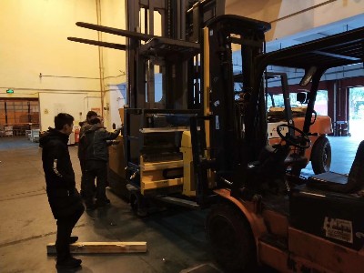 12米車間叉車組裝