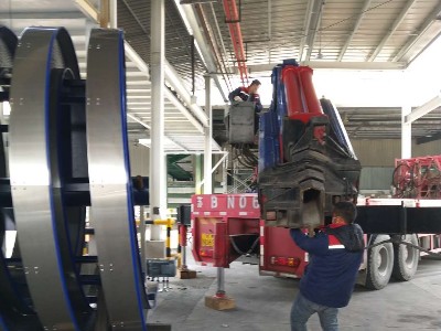 廠房内低空間設備吊裝