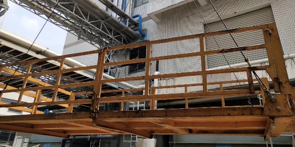 起(qǐ)重平台吊裝作業過(guò)程中如何防止高空墜落？