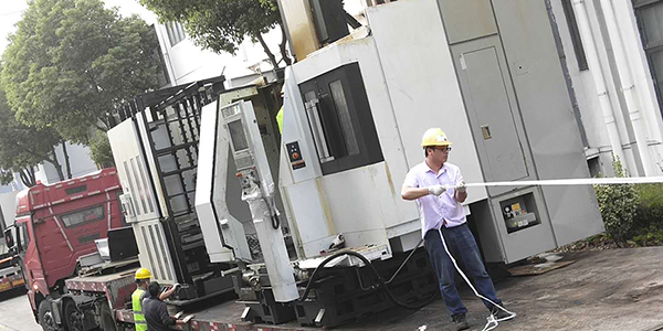 不同種(zhǒng)類設備搬運裝卸時如何選擇設備？